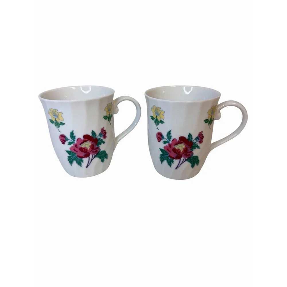 Laura Ashley Fine Porcelain 2 Coffee Tea Mugs Cottagecore Floral Discontinued